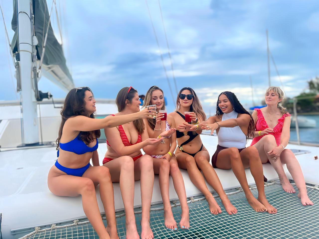 LUXURY Jamwest Catamaran CHARTER - Negril Hotels