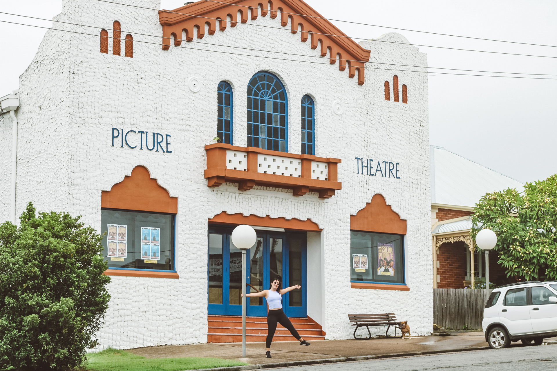 Country Towns, Rivers & an Aussie Farm. Departing Newcastle.