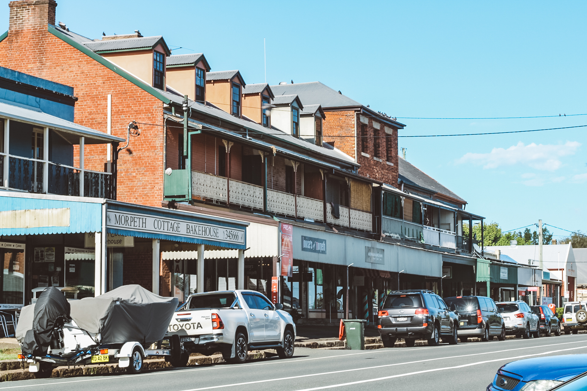 Country Towns, Rivers & an Aussie Farm. Departing Newcastle.