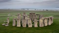 Stonehenge Private Black Cab Transfer 6 People