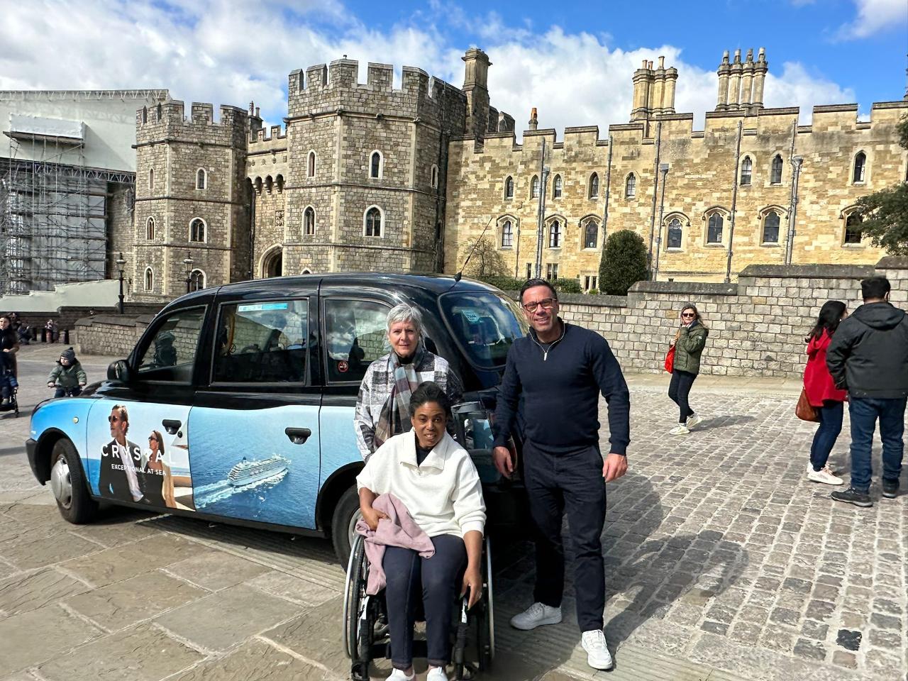 Royal Windsor Private Black Taxi Tour with Hotel Pick Up