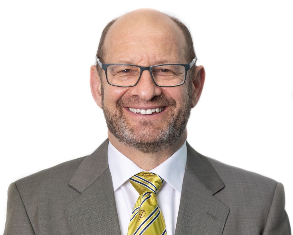 Initial Consultation with Dr Stuart McMaster for Leg Veins