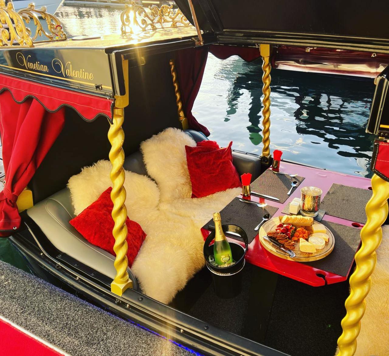 Luxury Gondola Cruise for two