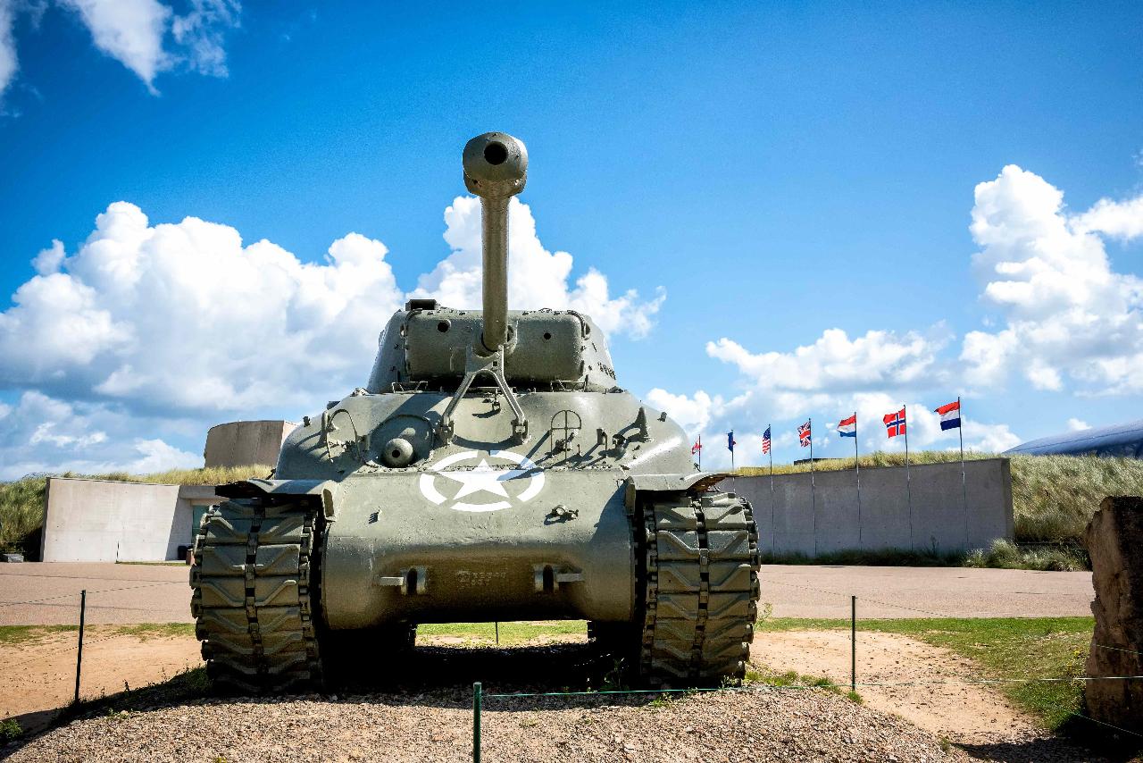 Normandy DDay Landing Beaches : Private Tour from Paris