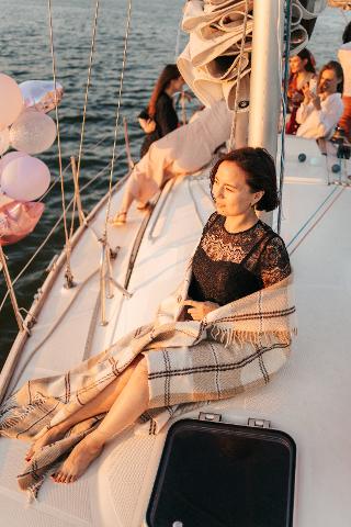 128ccaa3a2ca44c7bb1aa0b98ced4320Frauen_Trip2