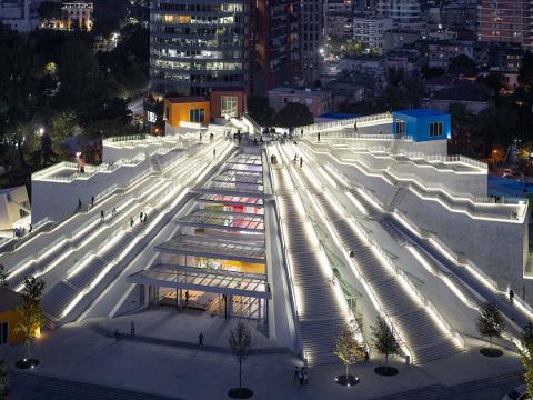 Tirana by Night Snapshot Tour