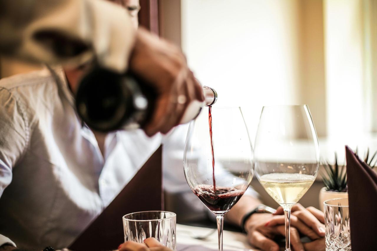 'Assaggio Vino' - A Taste Of Italian Wine
