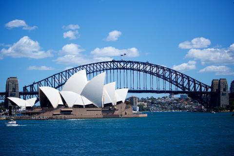 891867e987a04a6dbe7772dcfb7ab352Opera_House_Harbour_Bridge