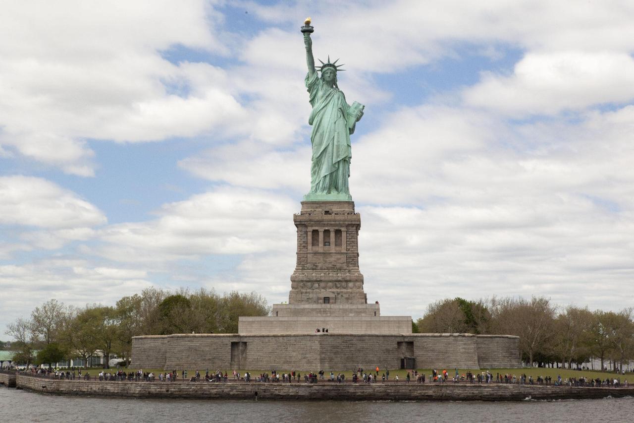 Statue of Liberty & 9/11 Memorial