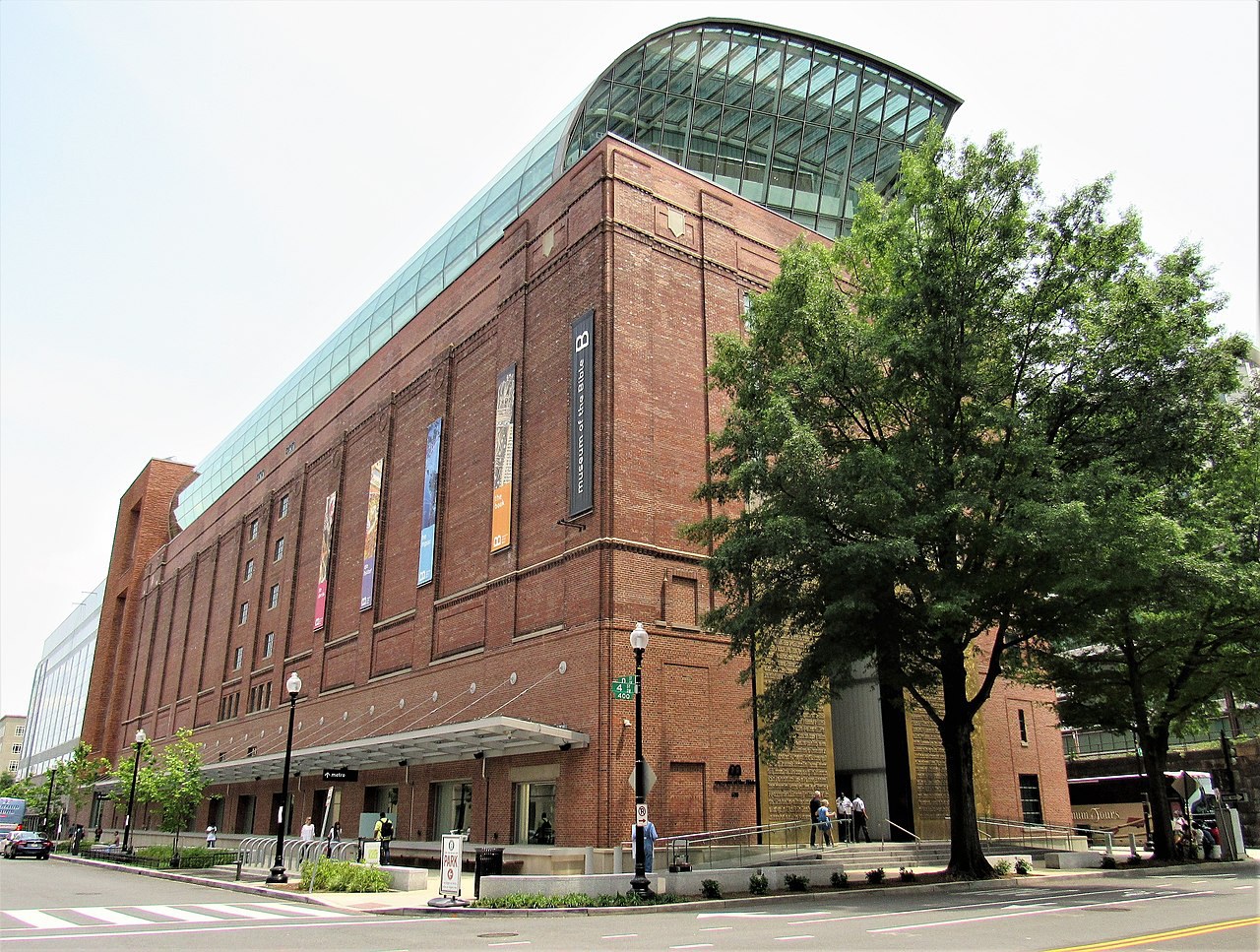 Bible Museum & Washington, DC Free Time