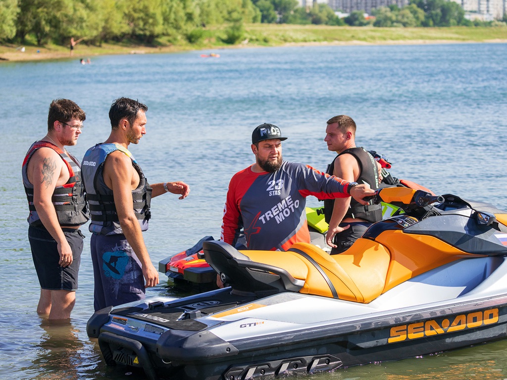 NSW General Boat Licence + JetSki (PWC) - Sydney Harbour (North Sydney)