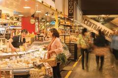 Complete Adelaide: City Walk and Central Market Tour