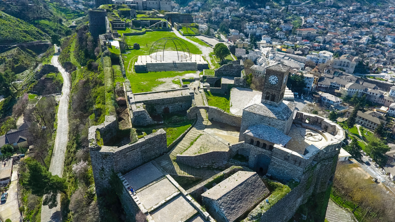 Self-guided Vlore - Gjirokaster - Vlore Tour