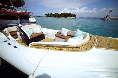 Half-day Tour - Boat: Ris 650 starting at 09:30 and 14:00