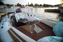 Sunset Tour - Boat: Ris 650 (1)