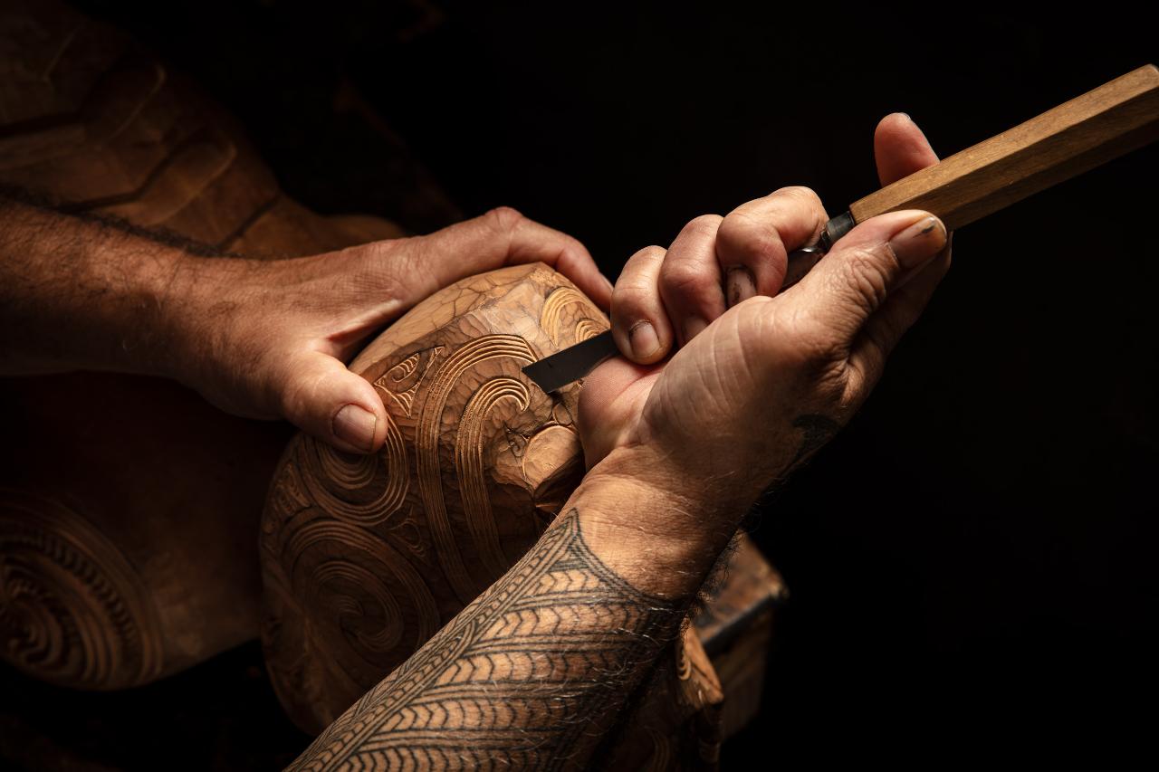 From Auckland: Te Puia, Haka and Polynesian Spa Rotorua Small Group Tour