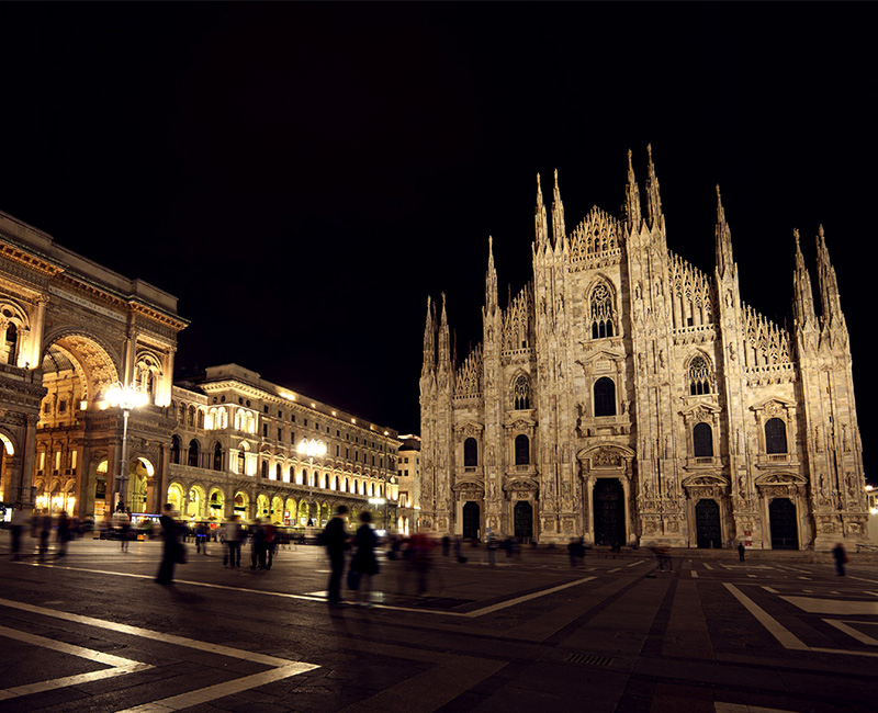 Milan: Evening Walking Tour