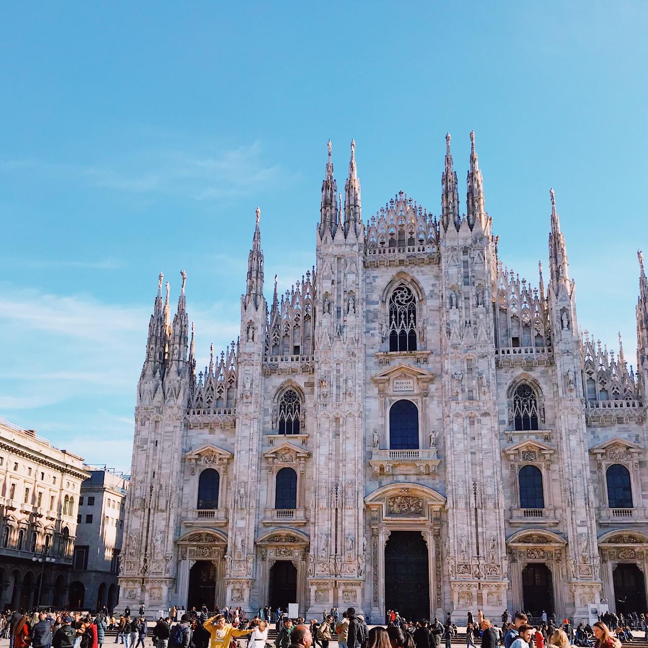 Milan Group Walking Tour