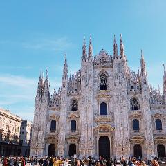 Milan Group Walking Tour