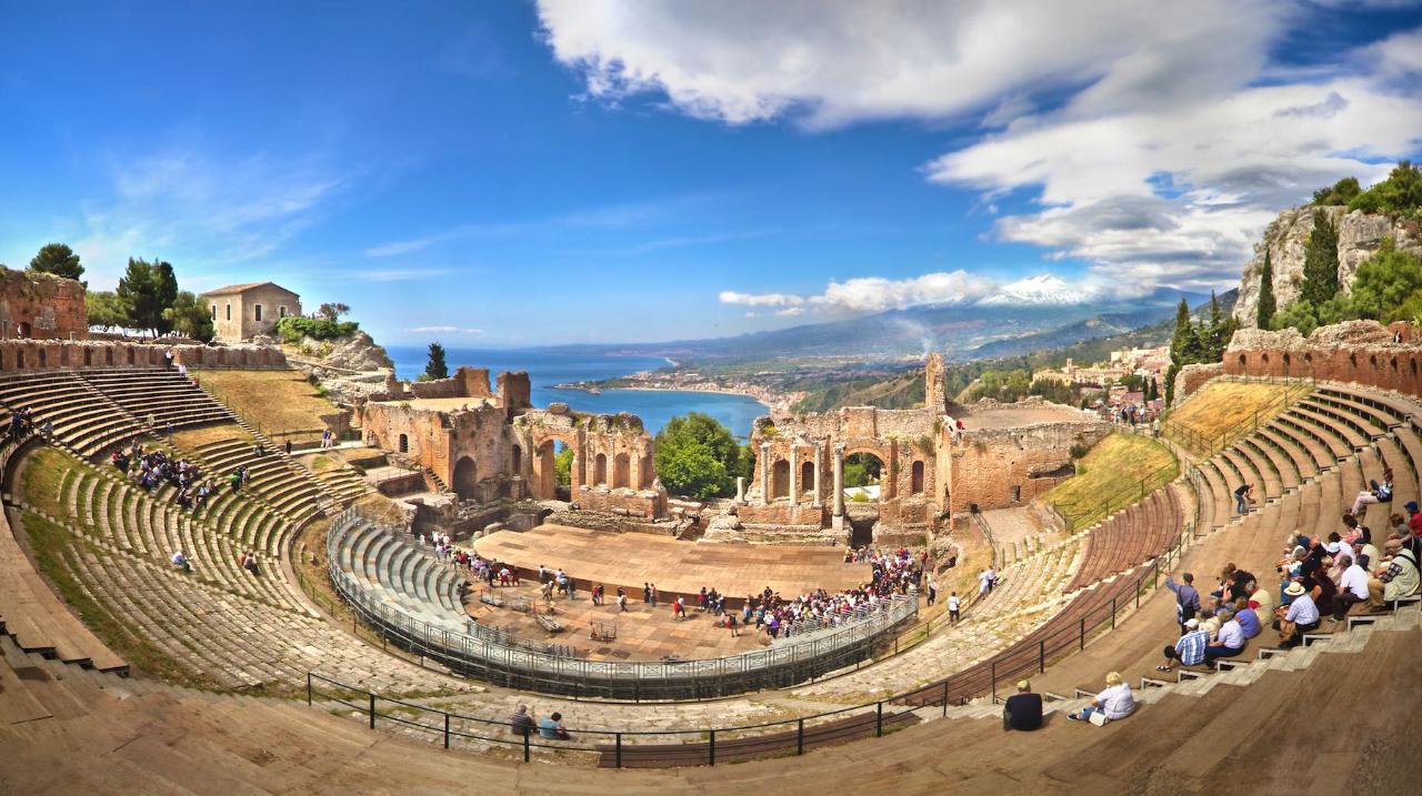 Taormina's Ancient Theatre: Skip the Line Ticket and Smart Audio Guide