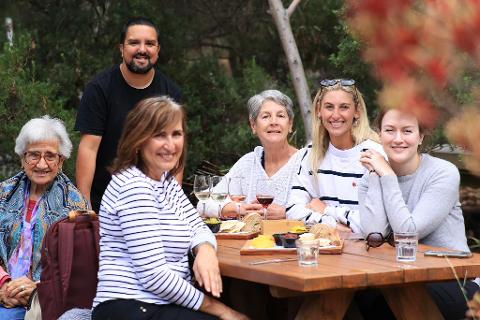 f74b9f3fc1fd4721b32679f3da22cf97Bruny_Island_Cheese_and_Beers