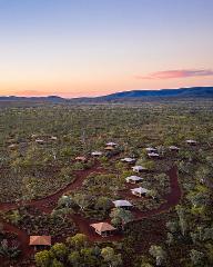 Colours of Karijini: Joffre Gorge (Jijngunha) Sunrise Walk