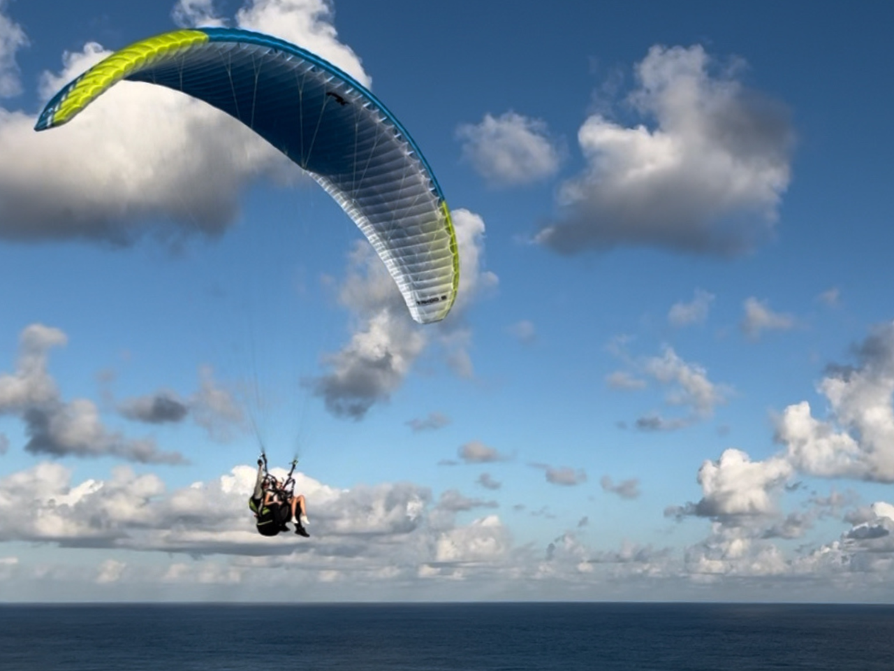 Gift Voucher: Cairns Tandem Paragliding Flight