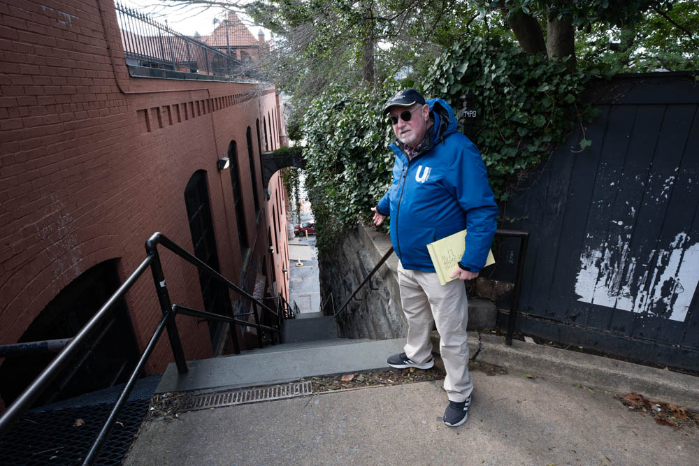 Georgetown: Spies, Lies, & Politics Walking Tour
