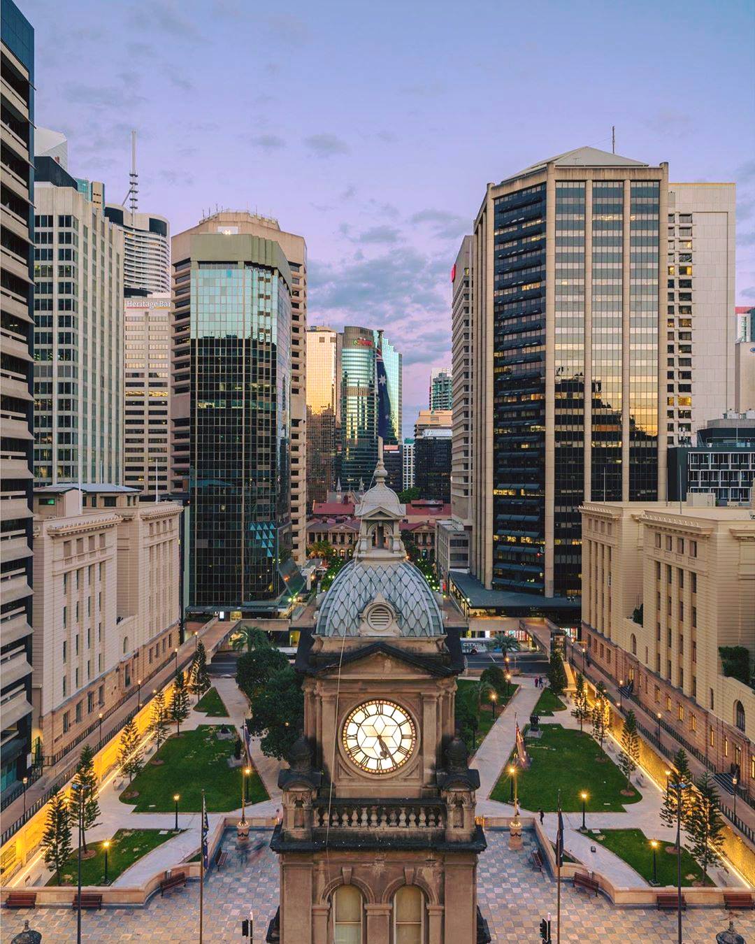 Brisbane Full-Day Experience – Private Tour (Departing from Gold Coast, 1–3 Pax)