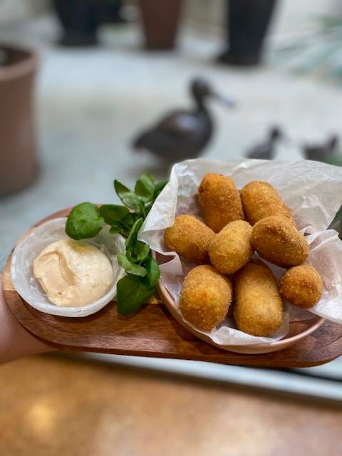 Duck Tails - Canapes & Cocktail Class