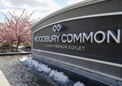 From NYC: Woodbury Common Premium Outlets Shopping Tour