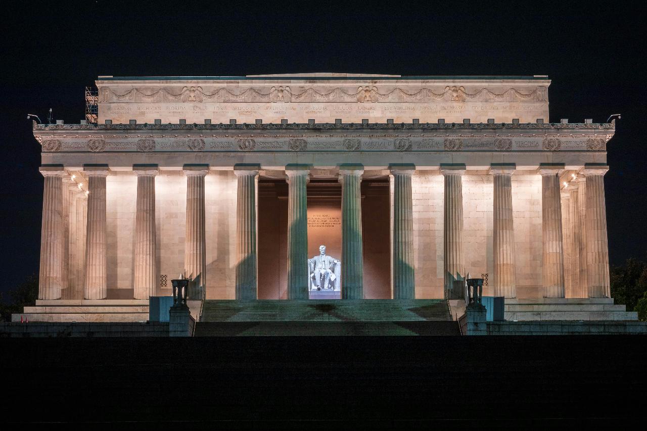 Lincoln Memorial Undercroft Direct Entry & Digital Guidebook