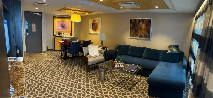 Royal Flush Voyager - Owner's Suite