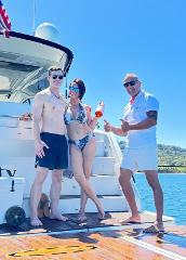 Gold Package - 6 Nights, 7 Days All-Inclusive Private Yacht Roatan Island Getaway