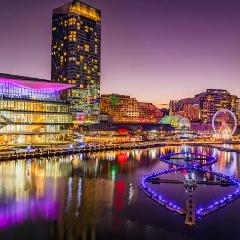 Meriton Suites Mascot Central to Darling Harbour