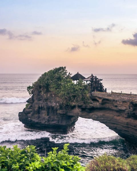 Tanah Lot and Kintamani Volcano Tour: Coastal and Volcanic Wonders_