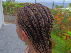 Tresses et nattes à domicile en Guadeloupe – Adultes et enfants
