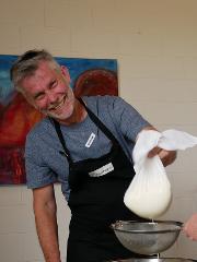 Exclusive Mozzarella-Making & Tasting at Cut Hill Distillery