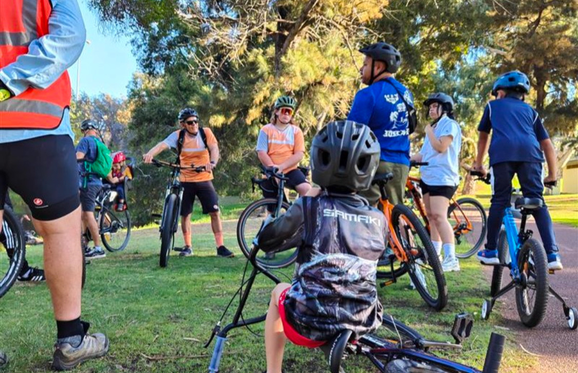  Booneenboro/ Perth Waters | Cycle & Scooter Tour