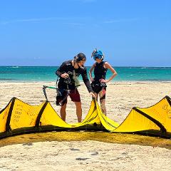 Kitesurf private lesson with IKO Instructor