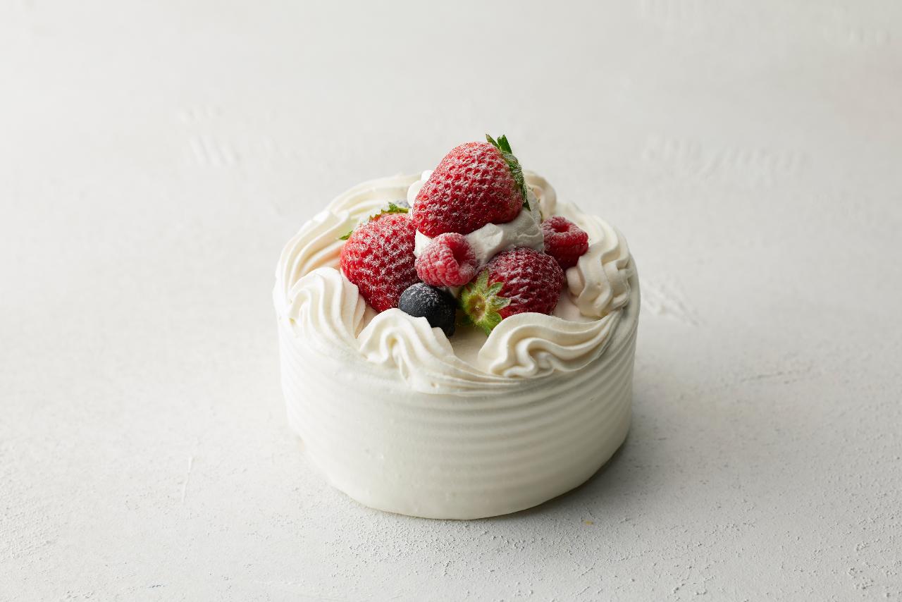 Celebrate in Your Room: A Whole Cake Delivery /【お部屋でお祝い】ホールケーキのデリバリー 