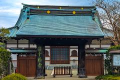 ZEN FOR MINDFUL RESET | 坐禅で心身をリセット