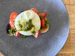 Caprese Bruschetta & Wine
