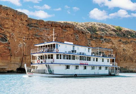 Proud Mary Lunch Cruise & Adelaide Hills/Hahndorf Tour