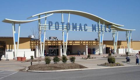 Potomac Mills Shopping Shuttle