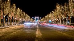 Paris Christmas Lights & Stories with Tastings on Champs-Élysées