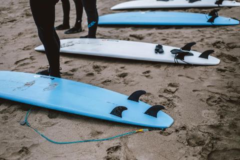 Surf Lesson Group (3px +)