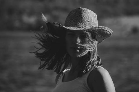 pexels_gasparzaldo_14018179