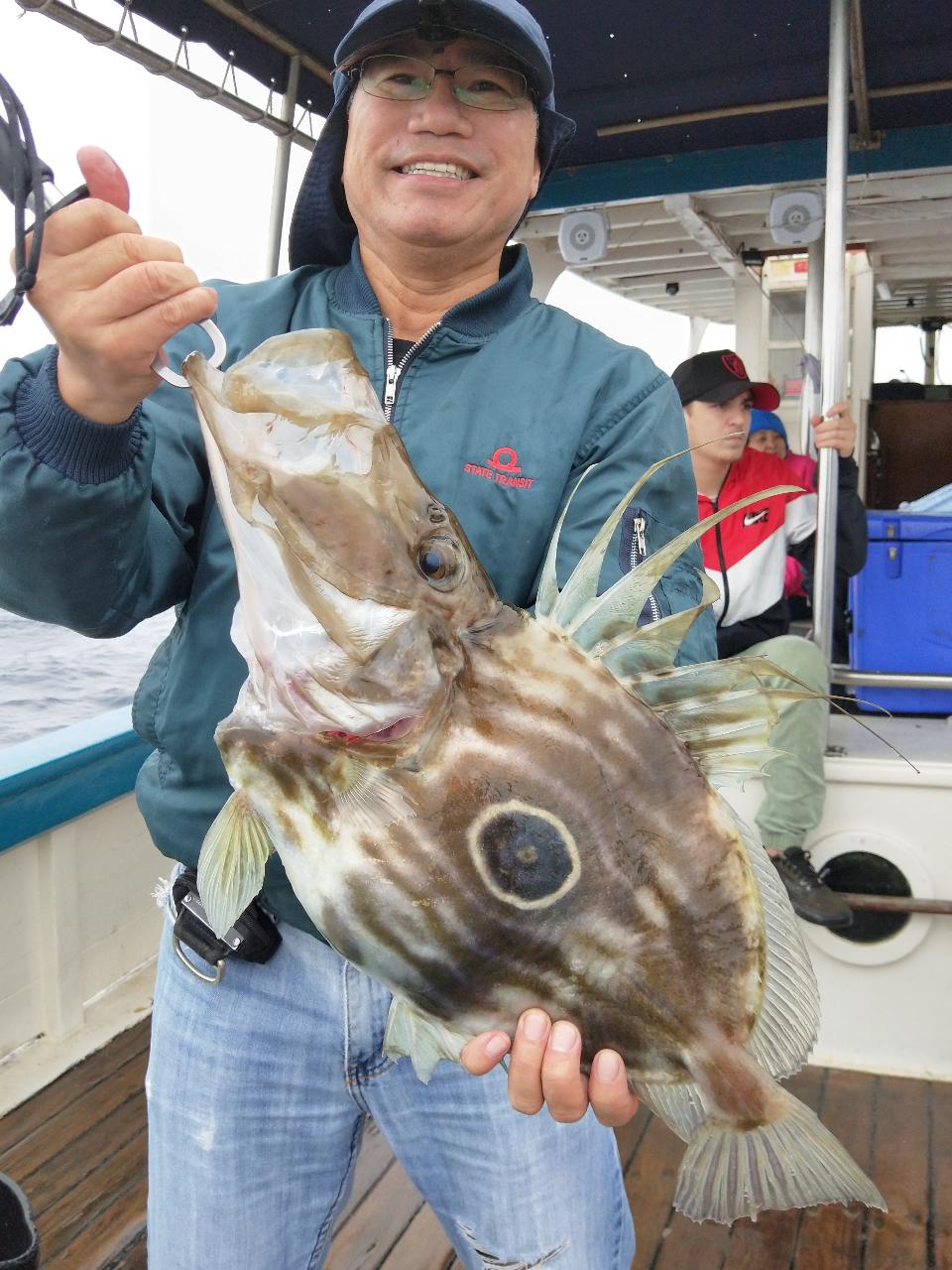 Mystery Bay: REEF FISHING - FULL DAY Exclusive Hire for up to 28pax (Mon-Fri)