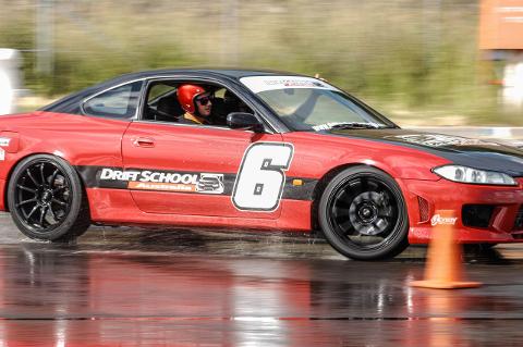 DRIFT TECHNIQUES - VIC